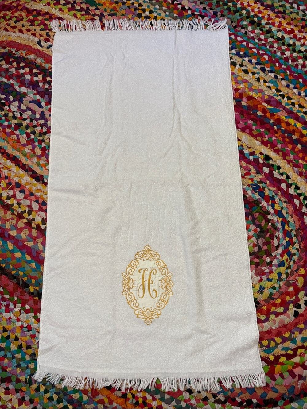 Vintage Mid Century Cannon White Gold H Crest Hollywood Regency Royale Towel